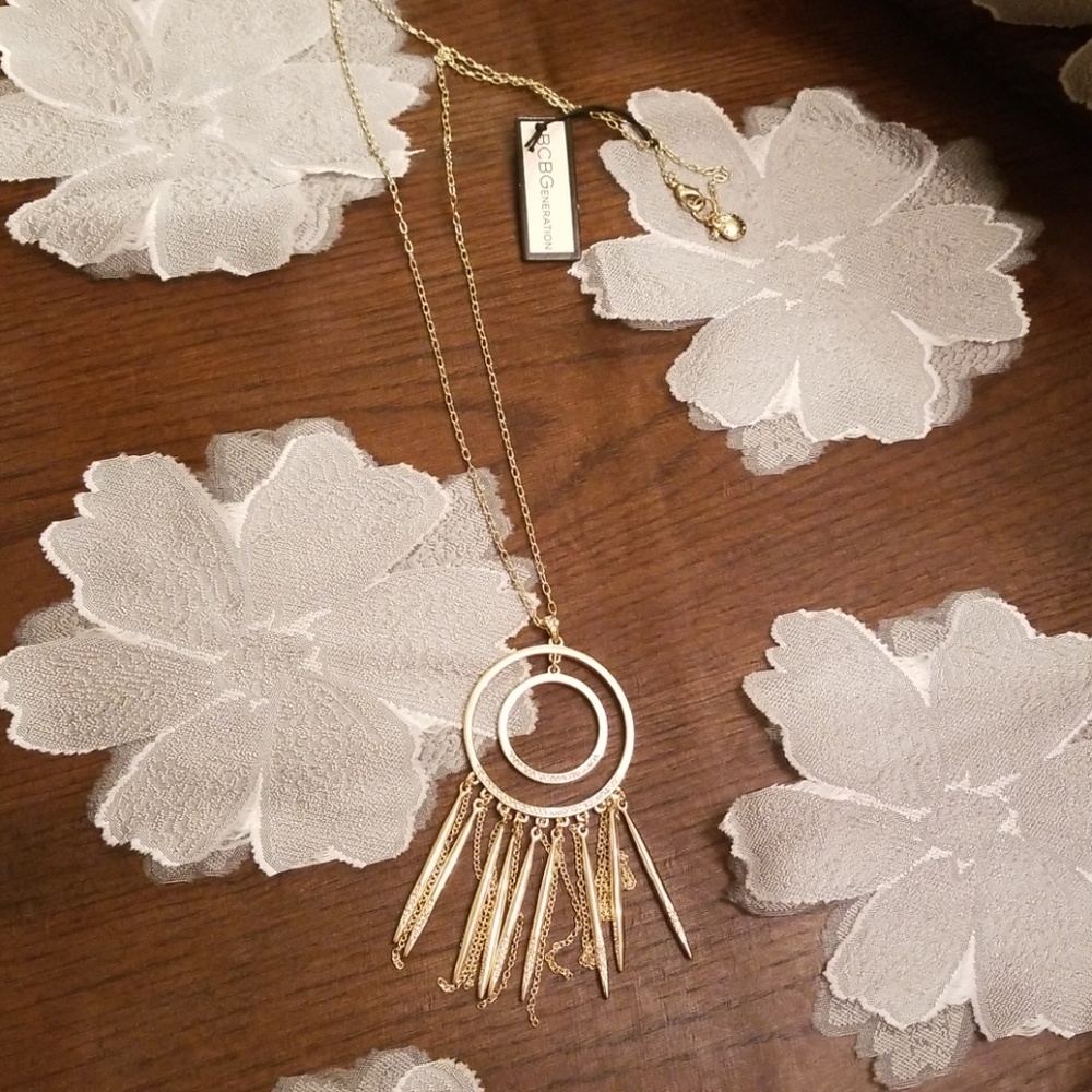 🆕️BCBGeneration golden necklace with Crystals
